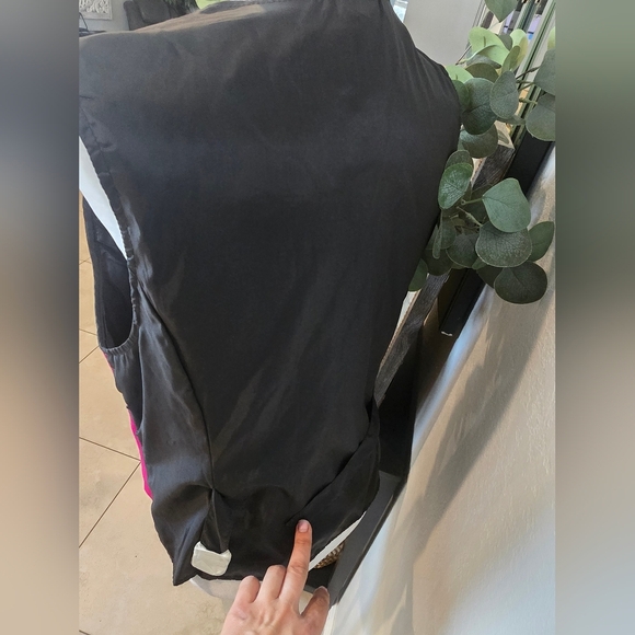 Diane Von Furstenberg Women's Suede Leather Vest Artsy Avant Garde Hot Pink M - Picture 4 of 5